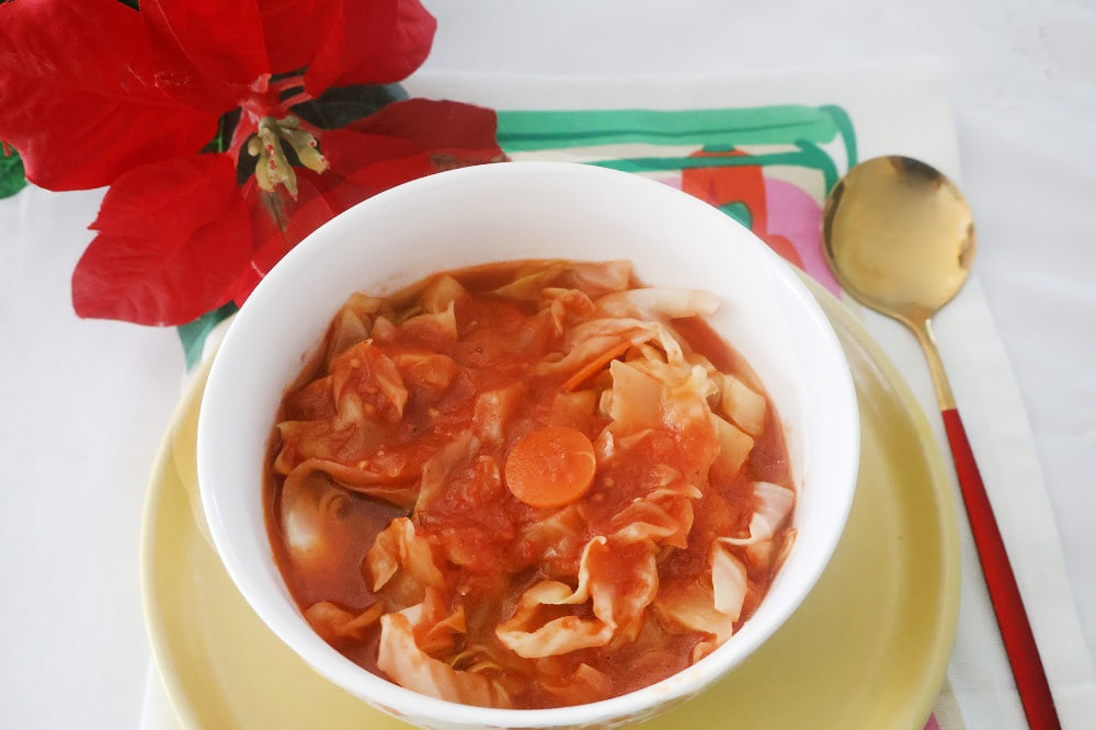 מרק כרוב וגזר סמיך